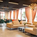 Hotel & Hetman 3*
