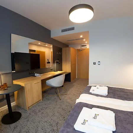 & Hetman Hotel 3*